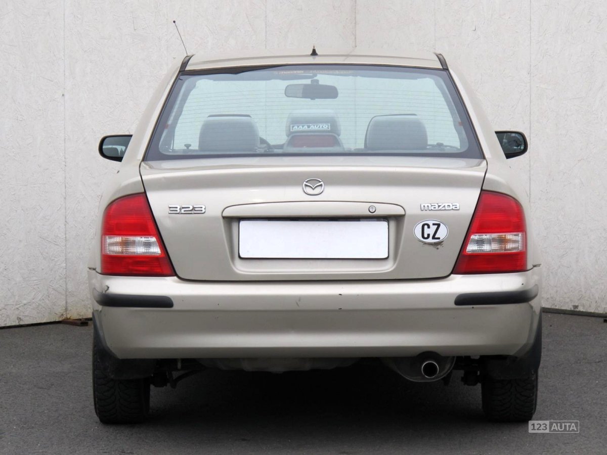 Mazda 323, 2000 - pohled č. 6