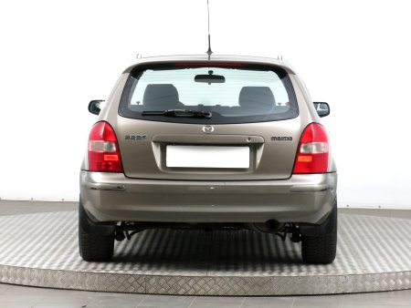 Mazda 323, 2000 - pohled č. 6