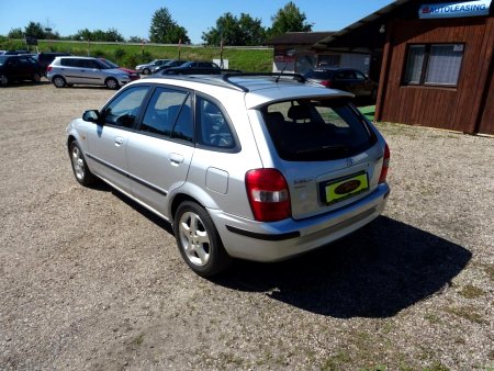 Mazda 323, 2000 - pohled č. 3