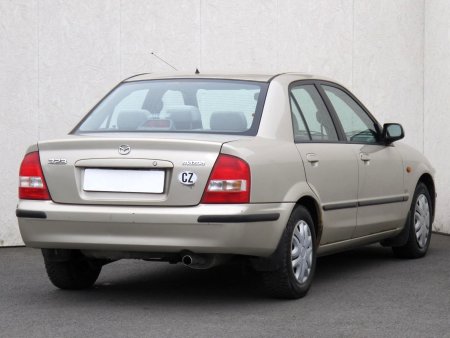 Mazda 323, 2000 - pohled č. 7