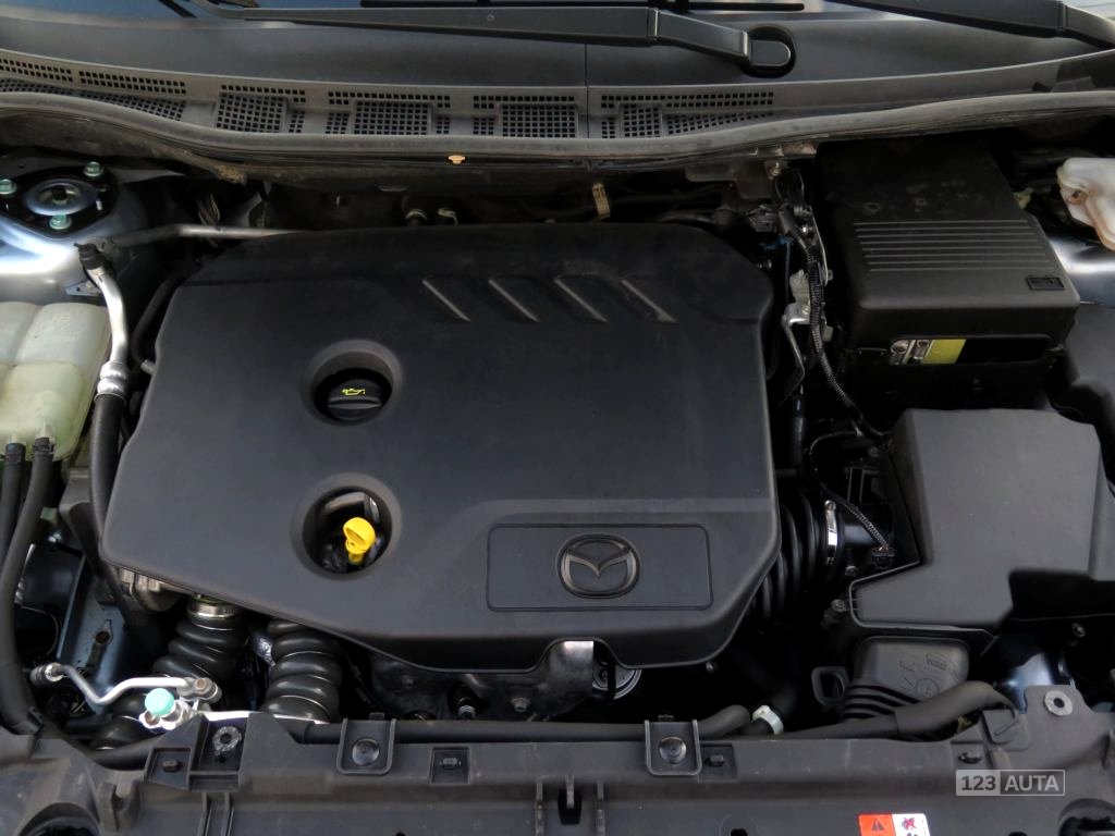 Mazda 5, 2011 - pohled č. 10