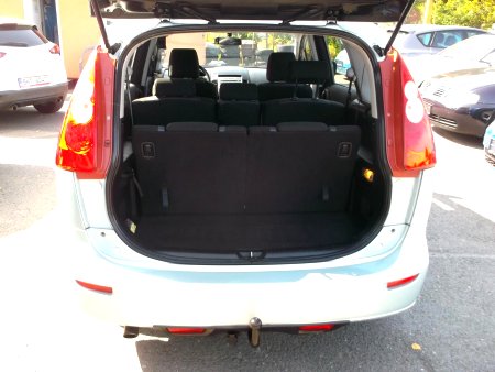 Mazda 5, 2005 - pohled č. 9