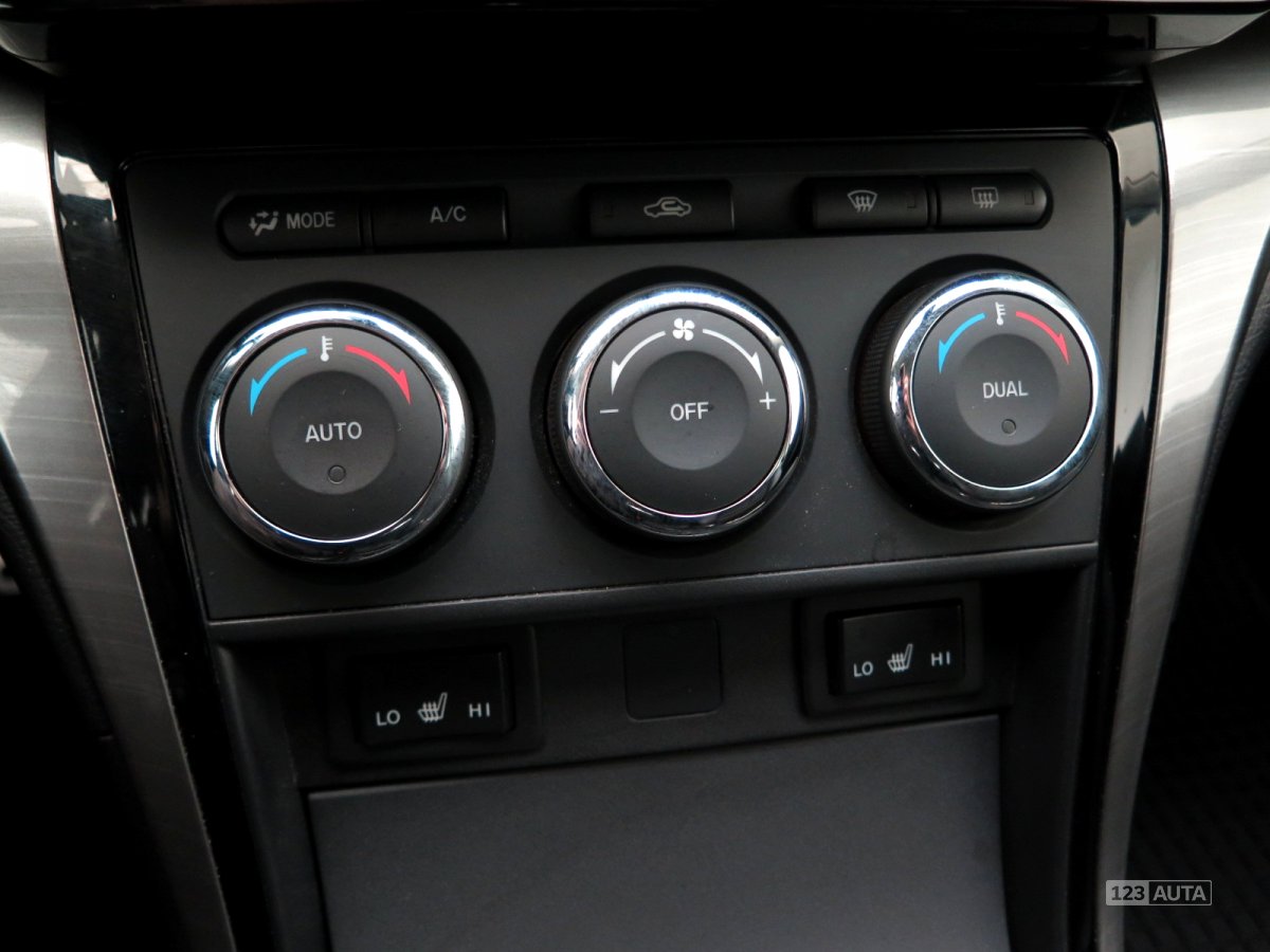 Mazda 6, 2010 - pohled č. 22