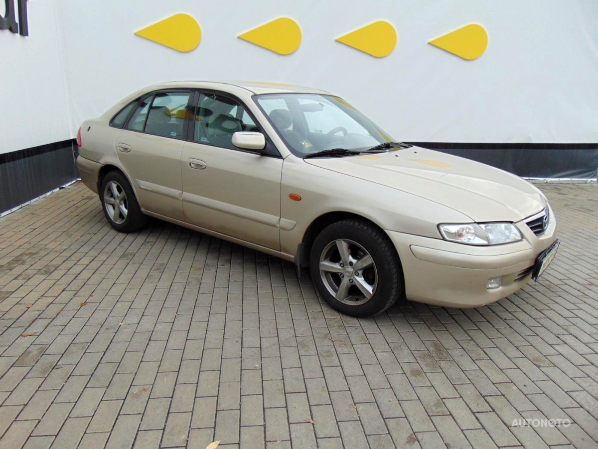 Mazda 626, 2000 - pohled č. 3