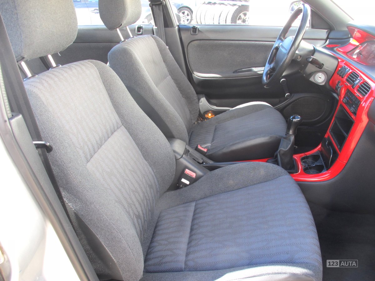 Mazda 626, 1995 - pohled č. 12