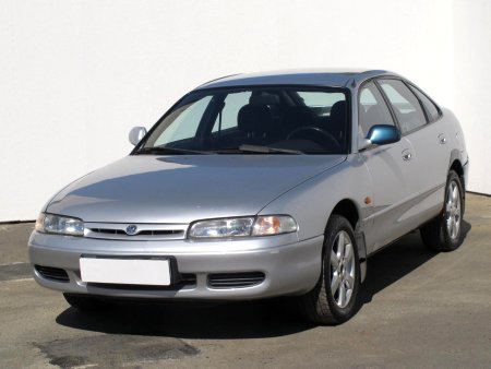 Mazda 626, 1995 - pohled č. 3