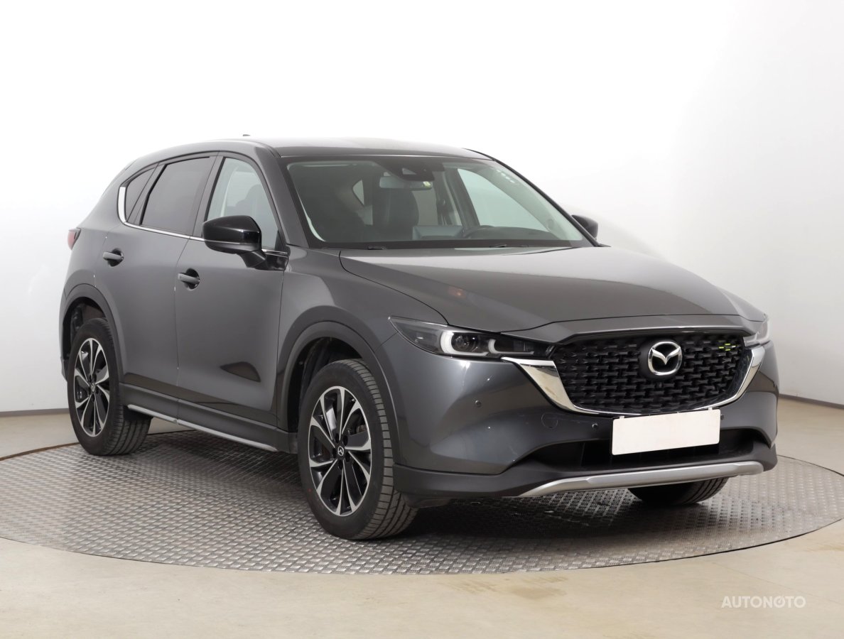 Mazda CX-5, 2022 - celkový pohled