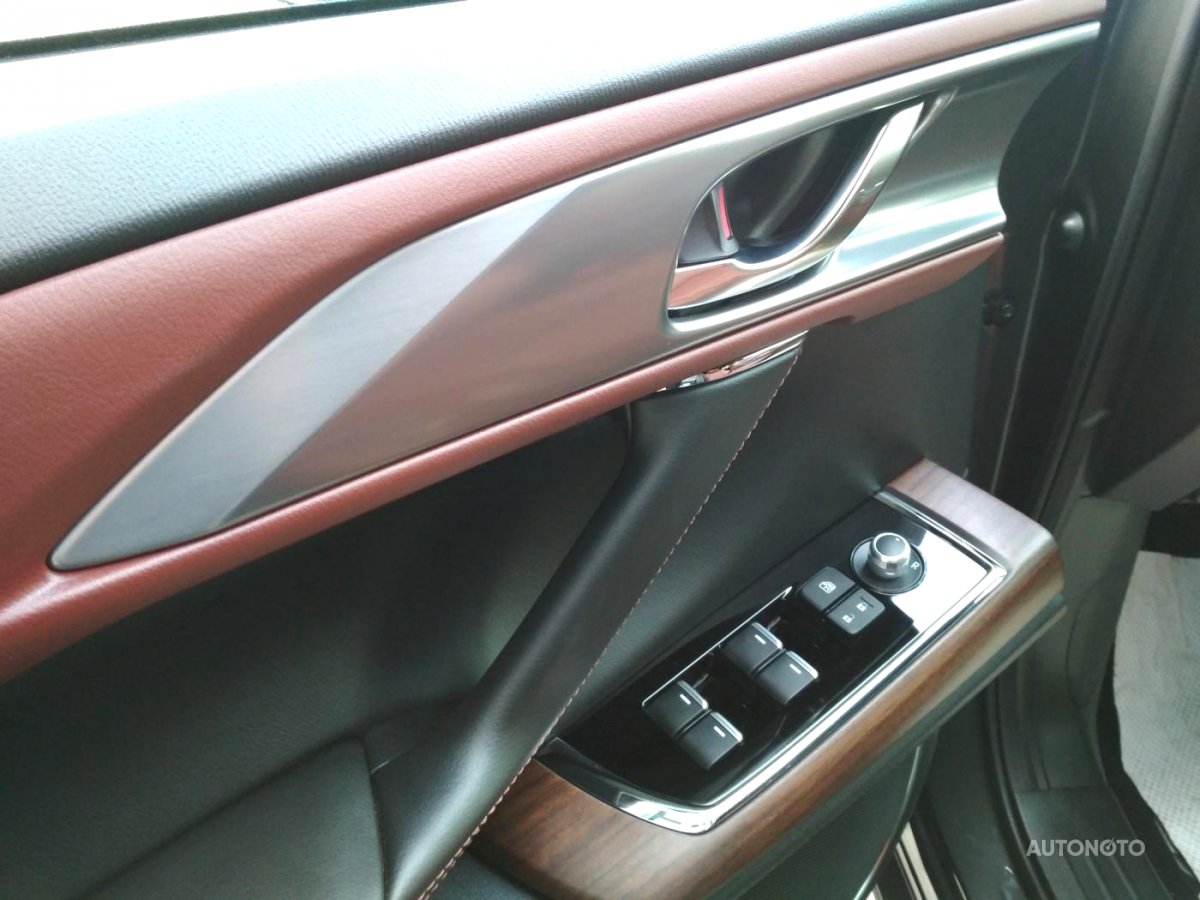 Mazda CX-9, 2019 - pohled č. 10