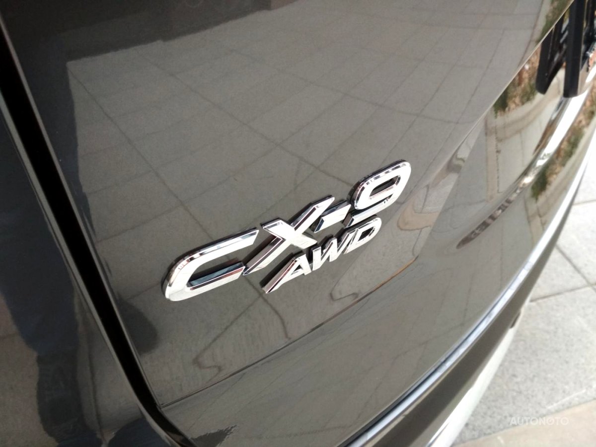Mazda CX-9, 2019 - pohled č. 8