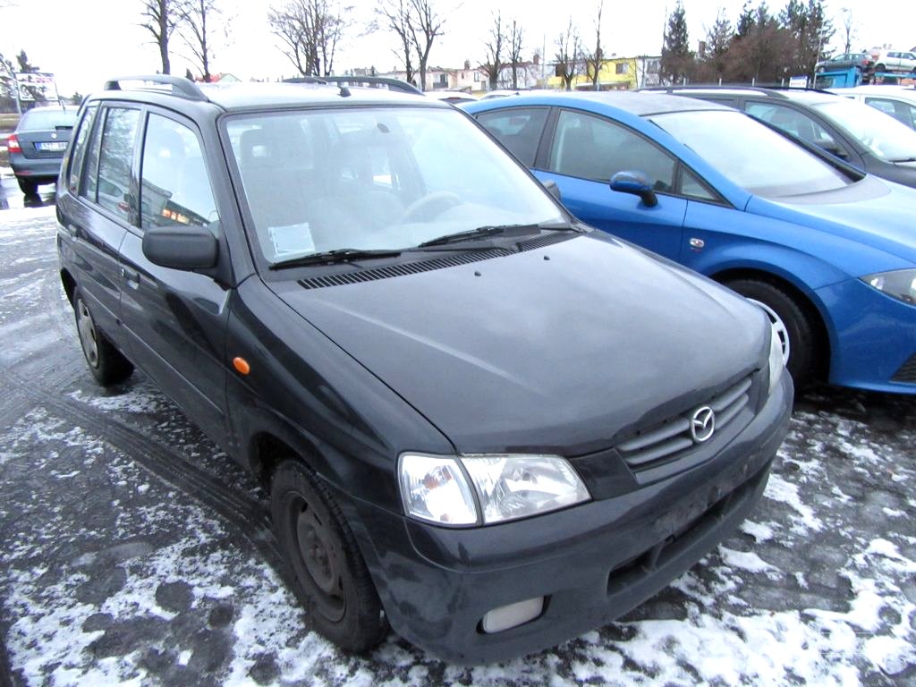 Mazda Demio, 2001 - pohled č. 2
