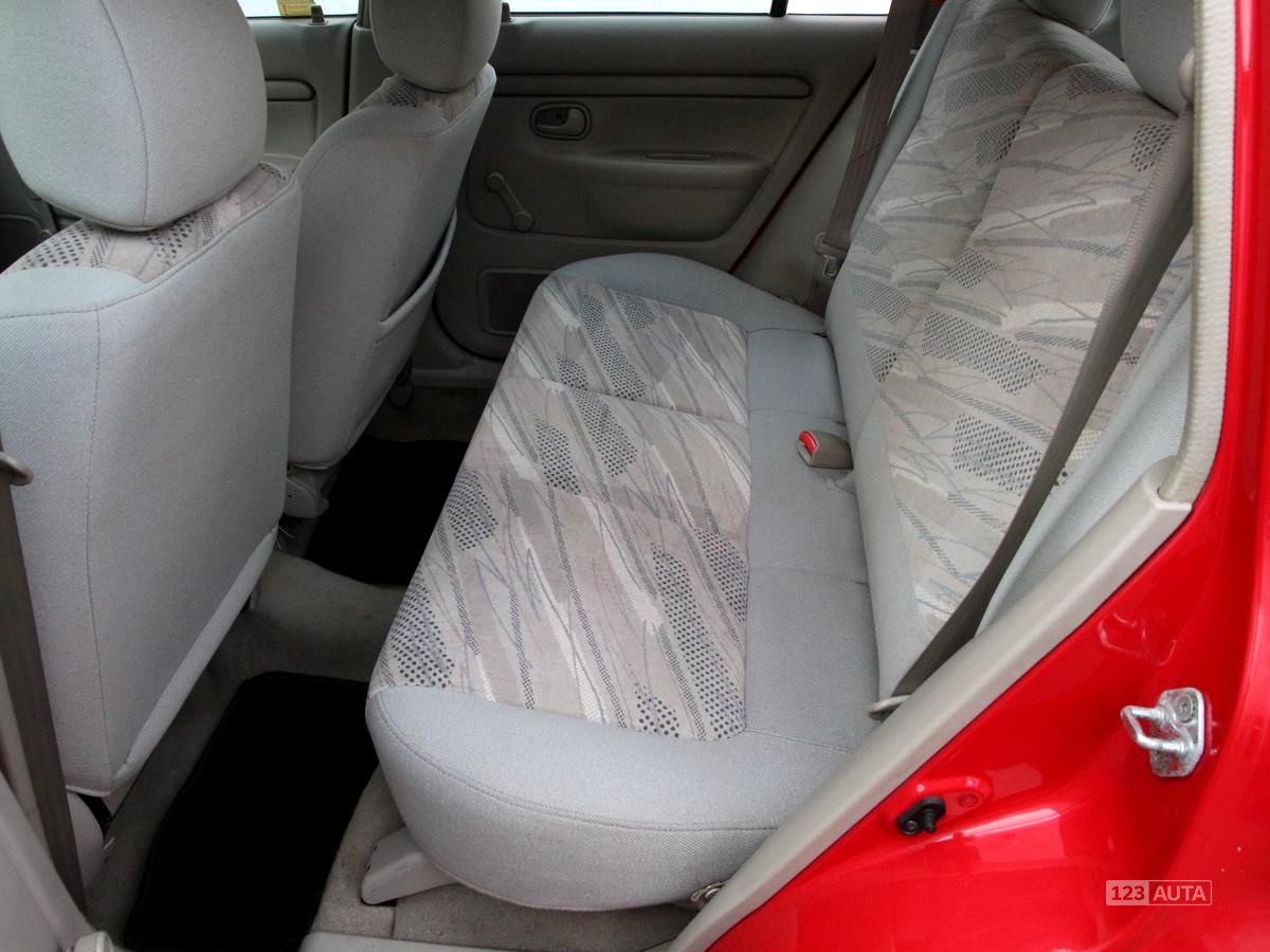 Mazda Demio, 1999 - pohled č. 14