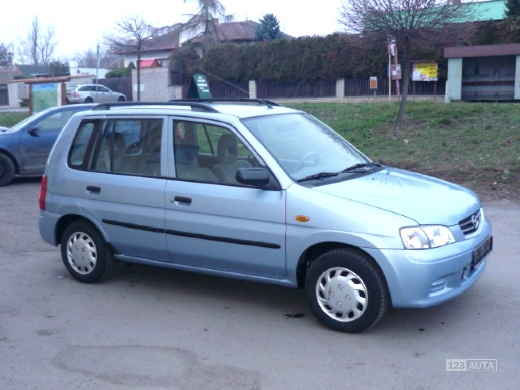 Mazda Demio, 2002 - celkový pohled