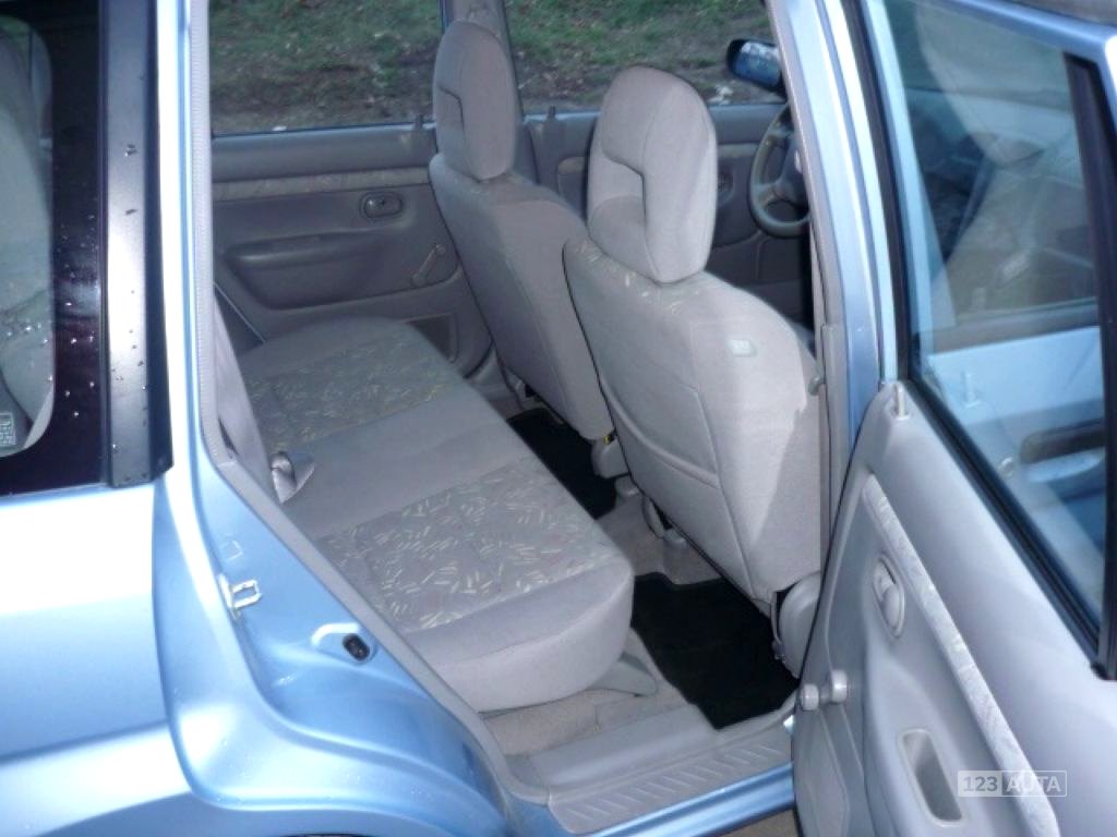 Mazda Demio, 2002 - pohled č. 12