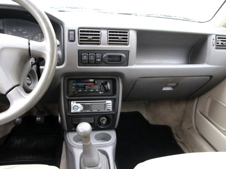 Mazda Demio, 1999 - pohled č. 12