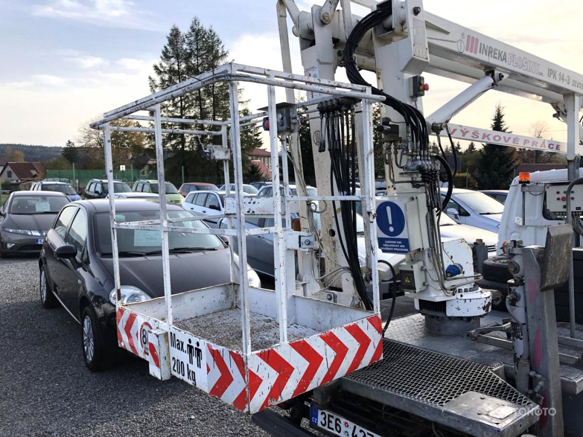 Mazda E 2200, 1999 - pohled č. 10