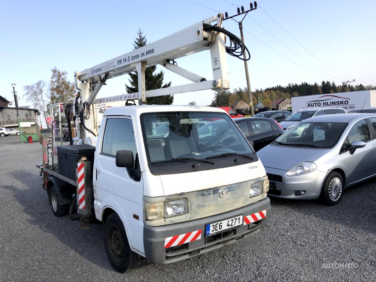 Mazda E 2200, 1999 - pohled č. 3
