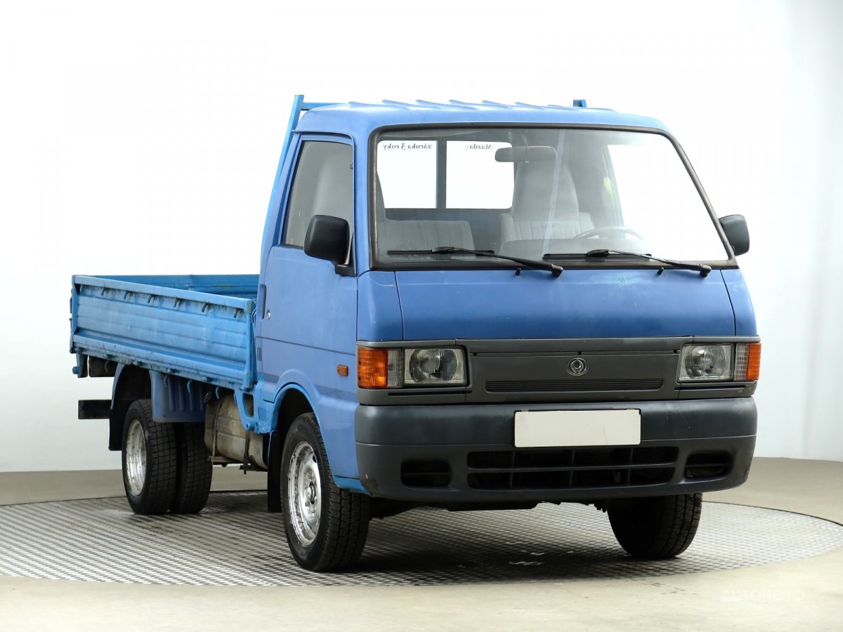 Mazda E 2200, 1999 - celkový pohled