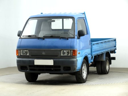 Mazda E 2200, 1999 - pohled č. 3