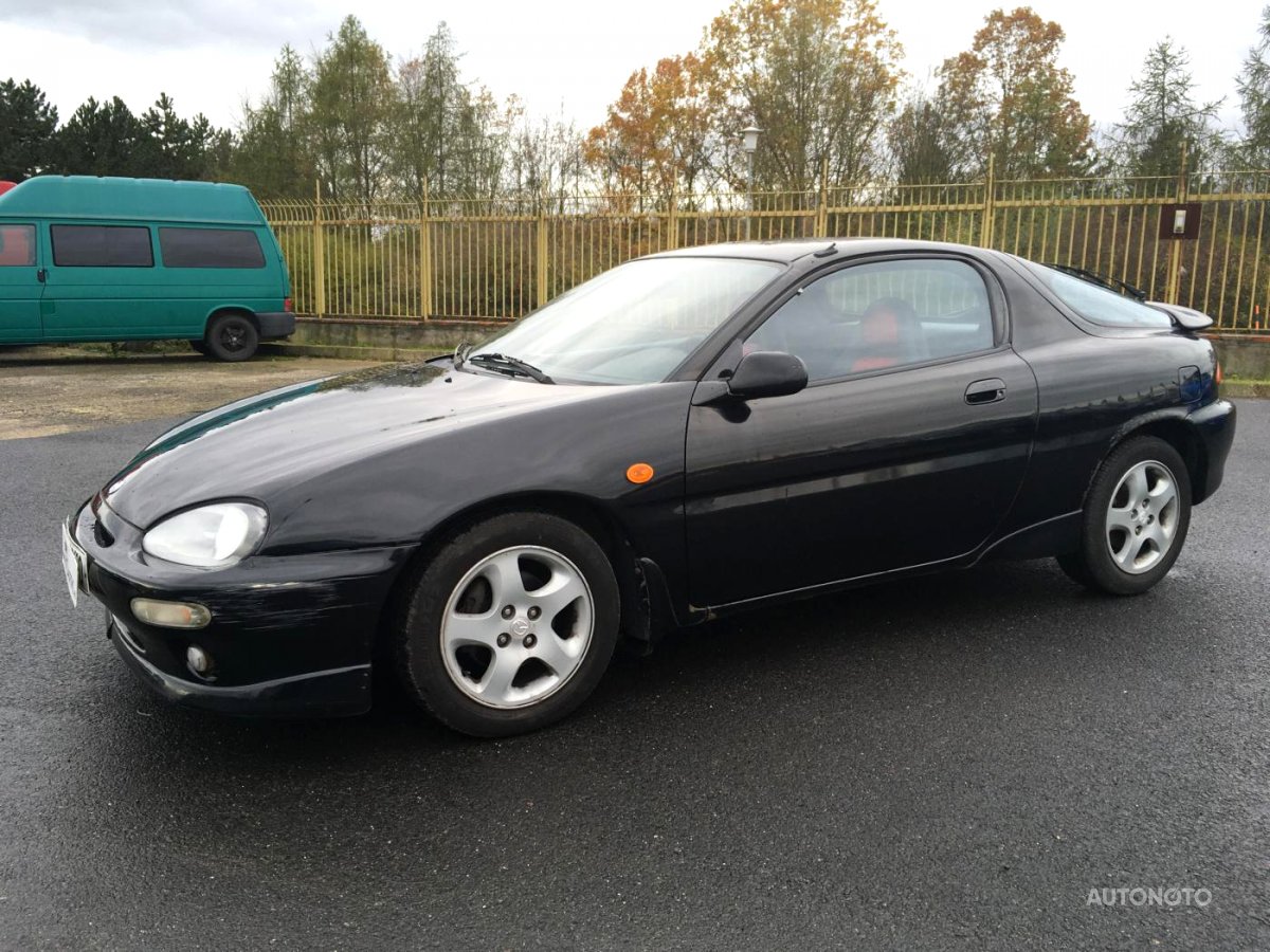 Mazda MX-3, 1994 - celkový pohled