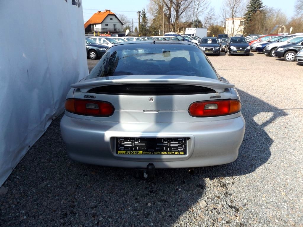 Mazda MX-3, 1998 - pohled č. 6