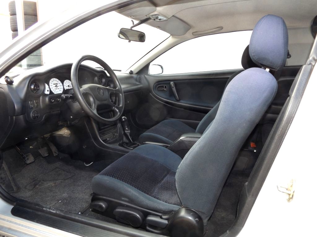 Mazda MX-3, 1998 - pohled č. 9