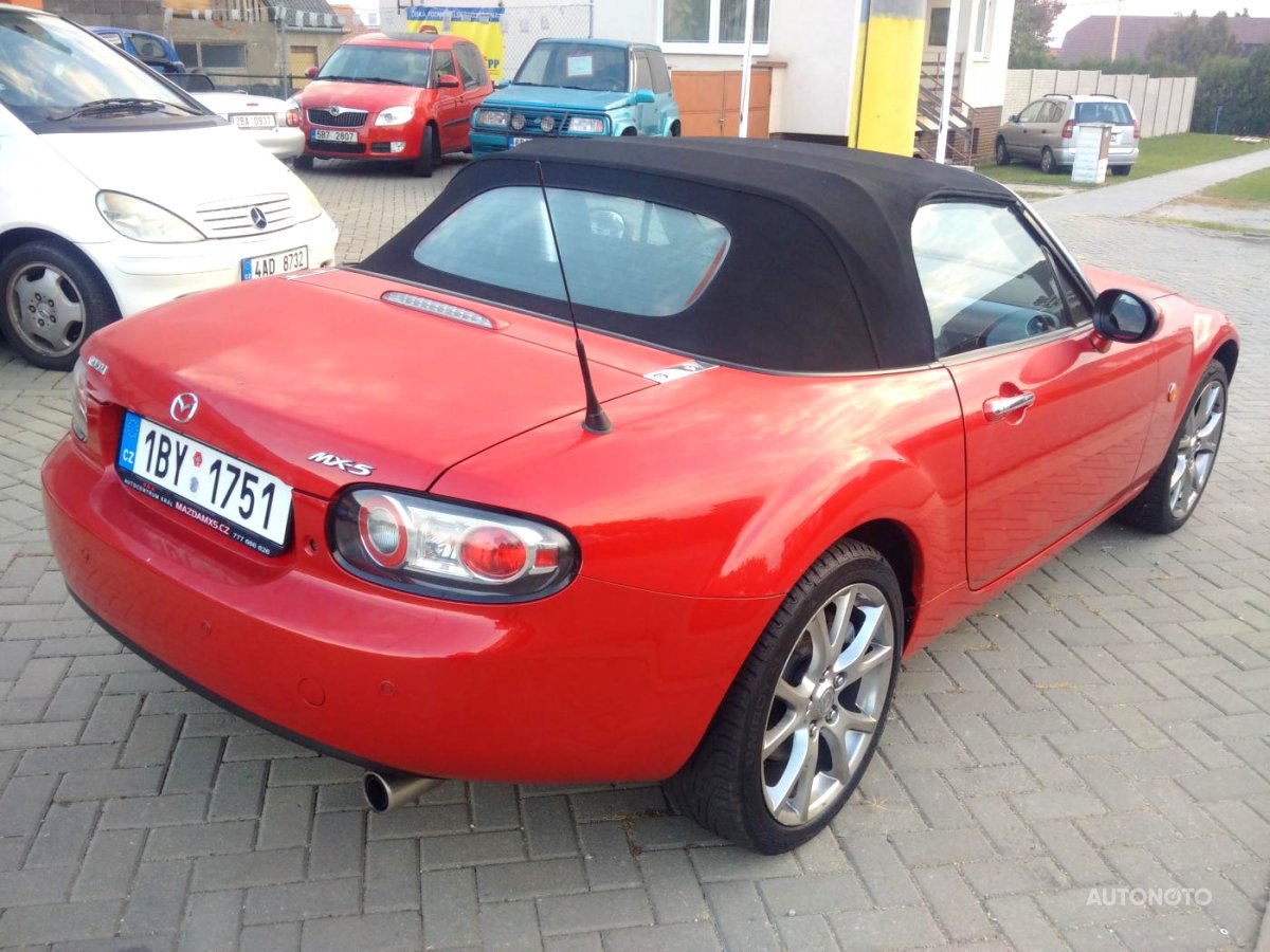 Mazda MX-5, 2005 - pohled č. 3