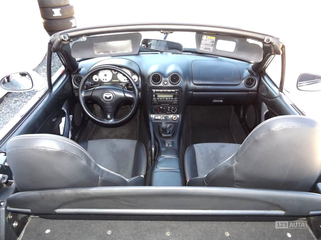 Mazda MX-5, 2002 - pohled č. 8