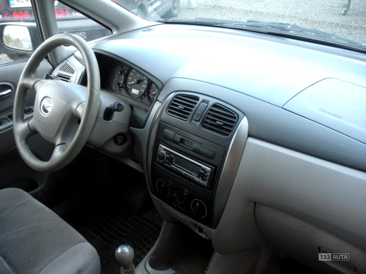 Mazda Premacy, 2004 - pohled č. 5