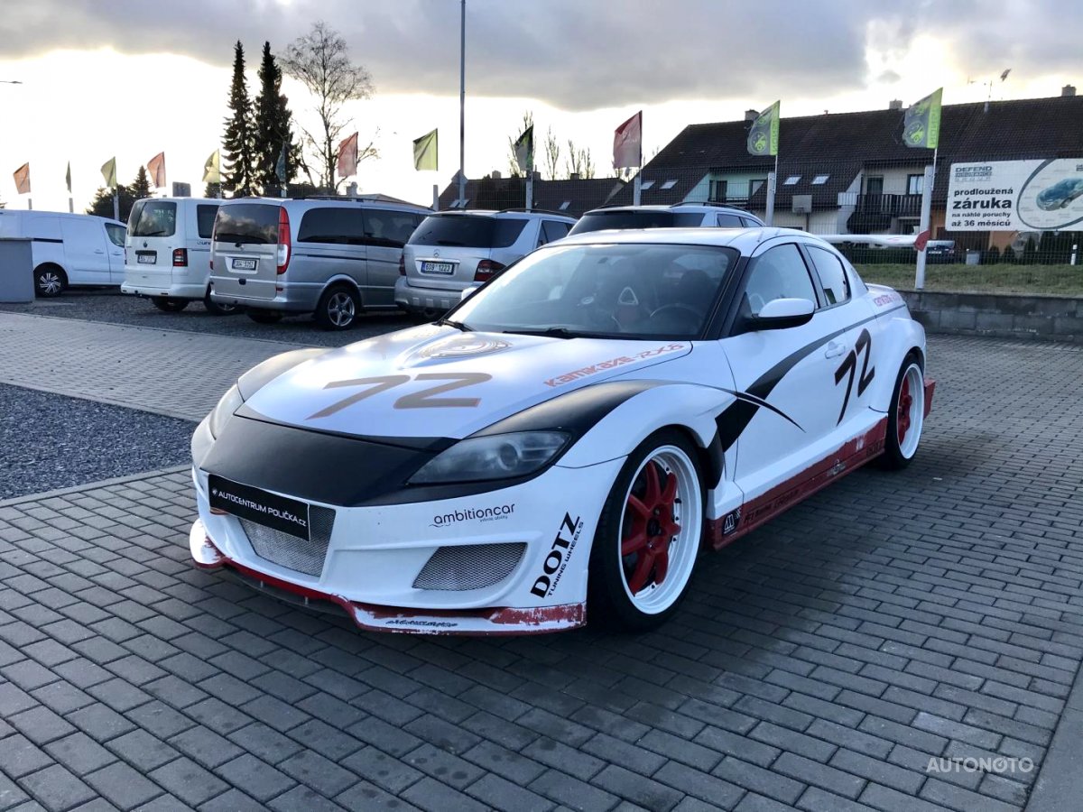 Mazda RX-8, 2004 - celkový pohled