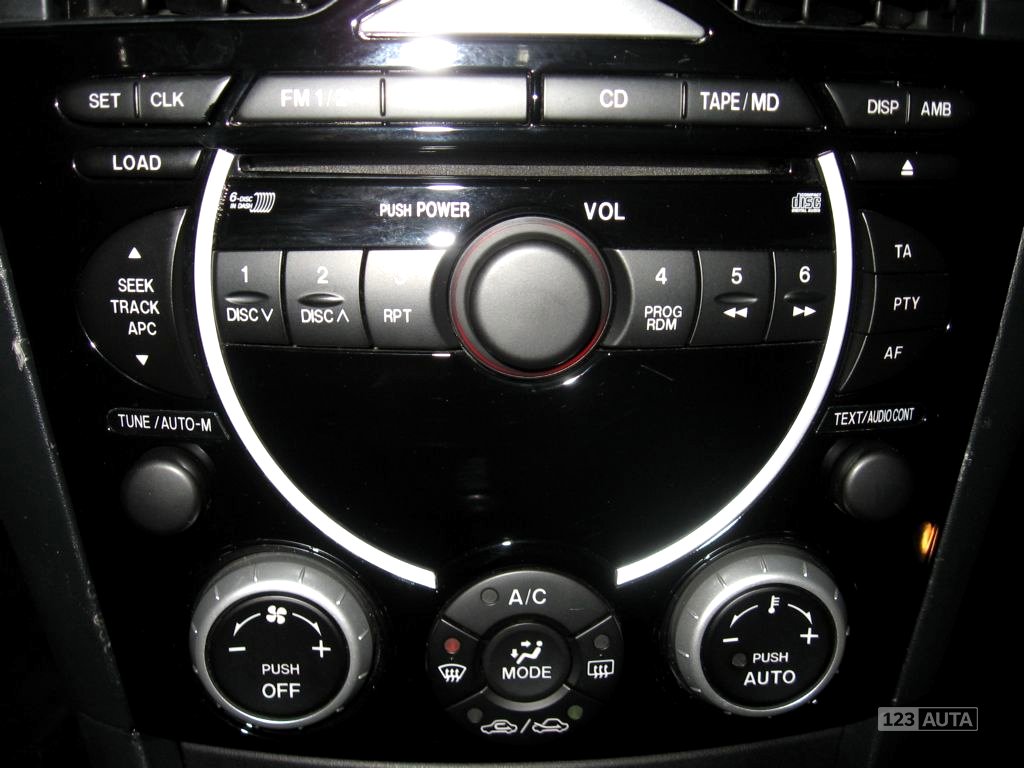 Mazda RX-8, 2004 - pohled č. 14