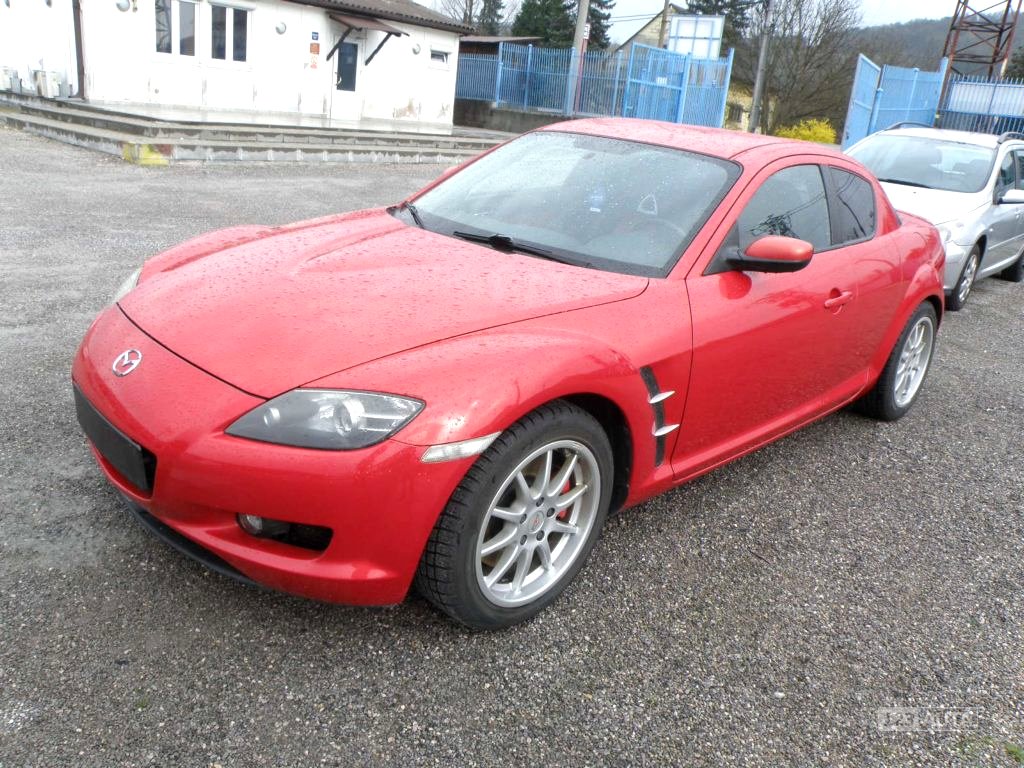 Mazda RX-8, 2004 - pohled č. 3