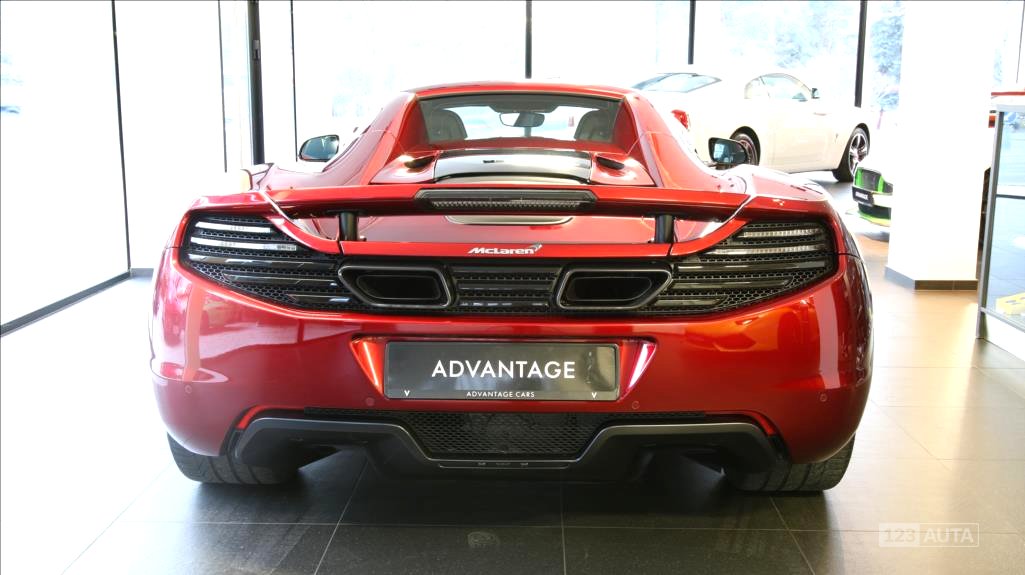 McLaren MP4-12C, 2013 - pohled č. 7