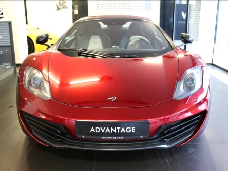 McLaren MP4-12C, 2013 - pohled č. 4