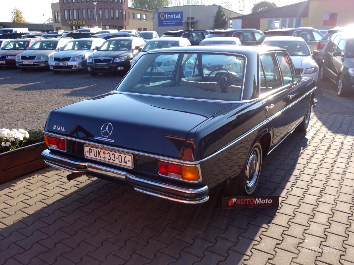 Mercedes-Benz 115, 1971 - pohled č. 4