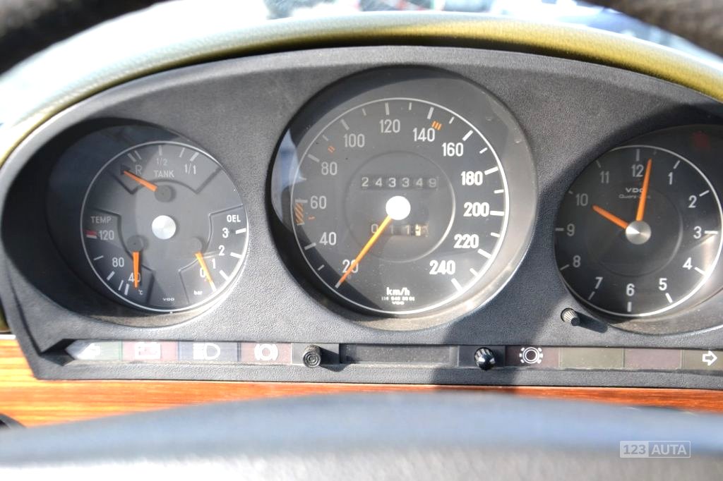 Mercedes-Benz 116, 1977 - pohled č. 11