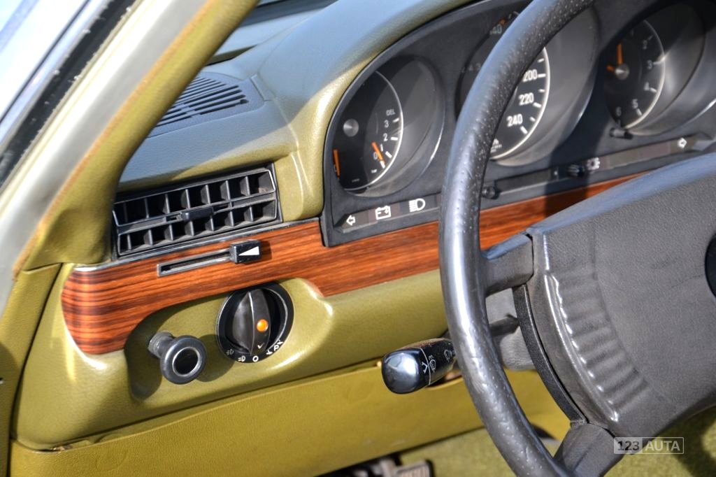 Mercedes-Benz 116, 1977 - pohled č. 13