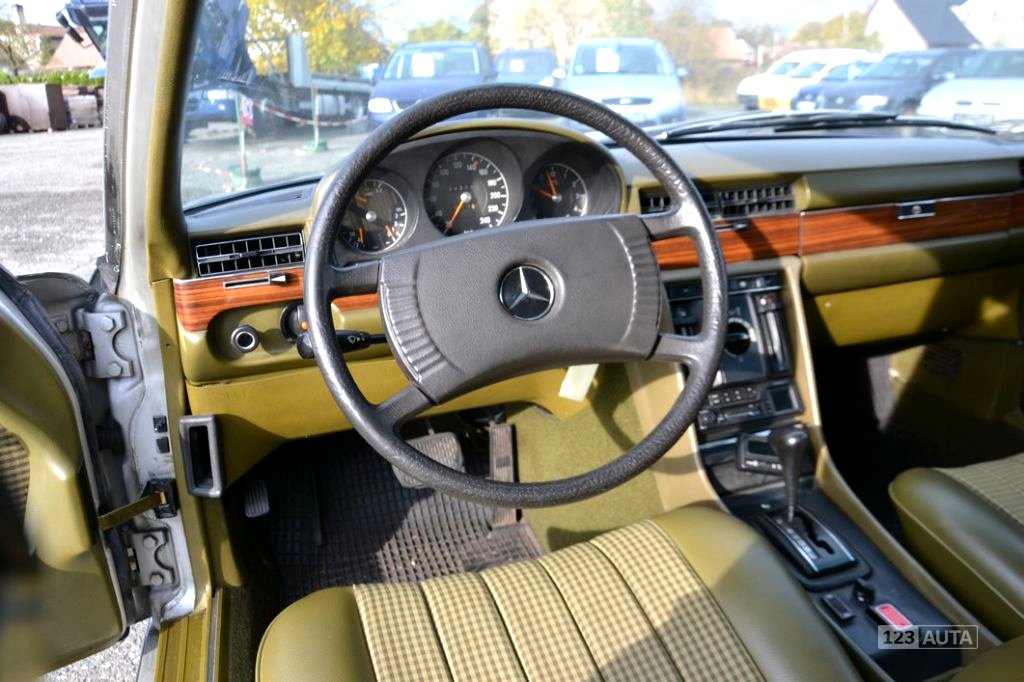 Mercedes-Benz 116, 1977 - pohled č. 5