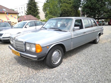 Mercedes-Benz 123, 1980 - pohled č. 3