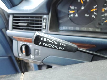 Mercedes-Benz 124, 1990 - pohled č. 9