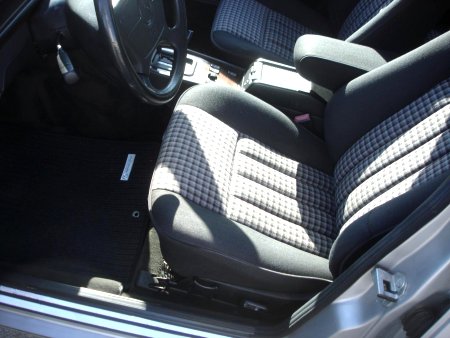 Mercedes-Benz 124, 1995 - pohled č. 4