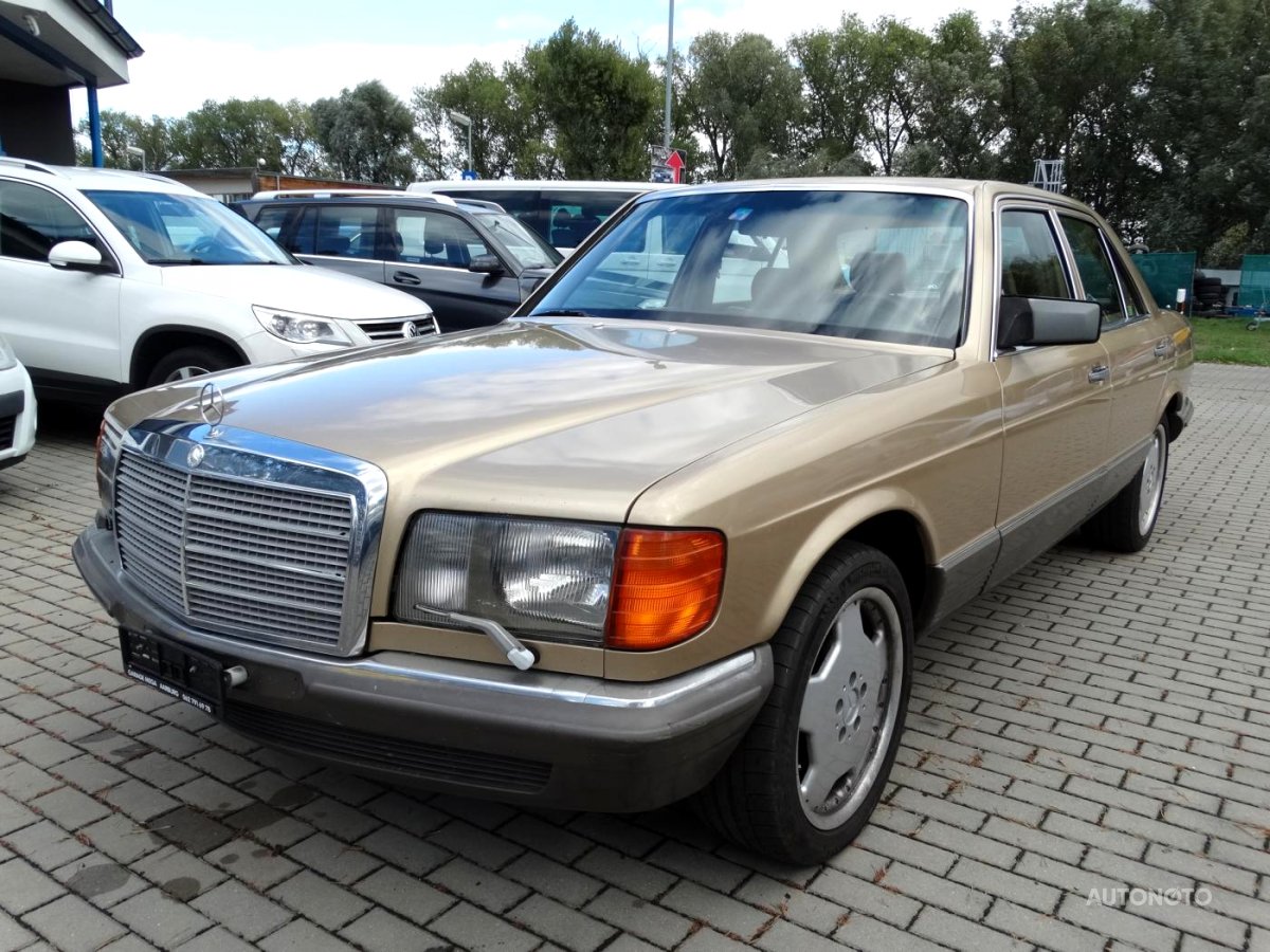 Mercedes-Benz 126, 1986 - celkový pohled