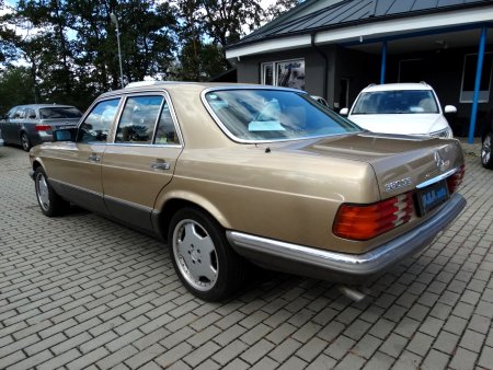 Mercedes-Benz 126, 1986 - pohled č. 4