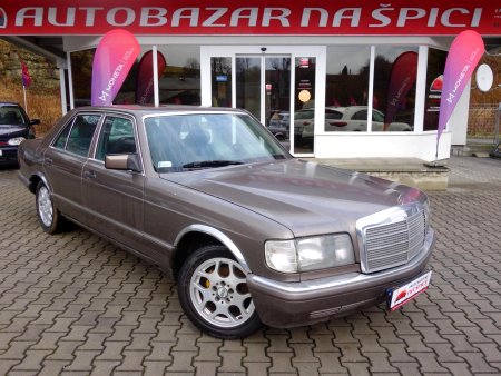 Mercedes-Benz 126, 1983 - pohled č. 2