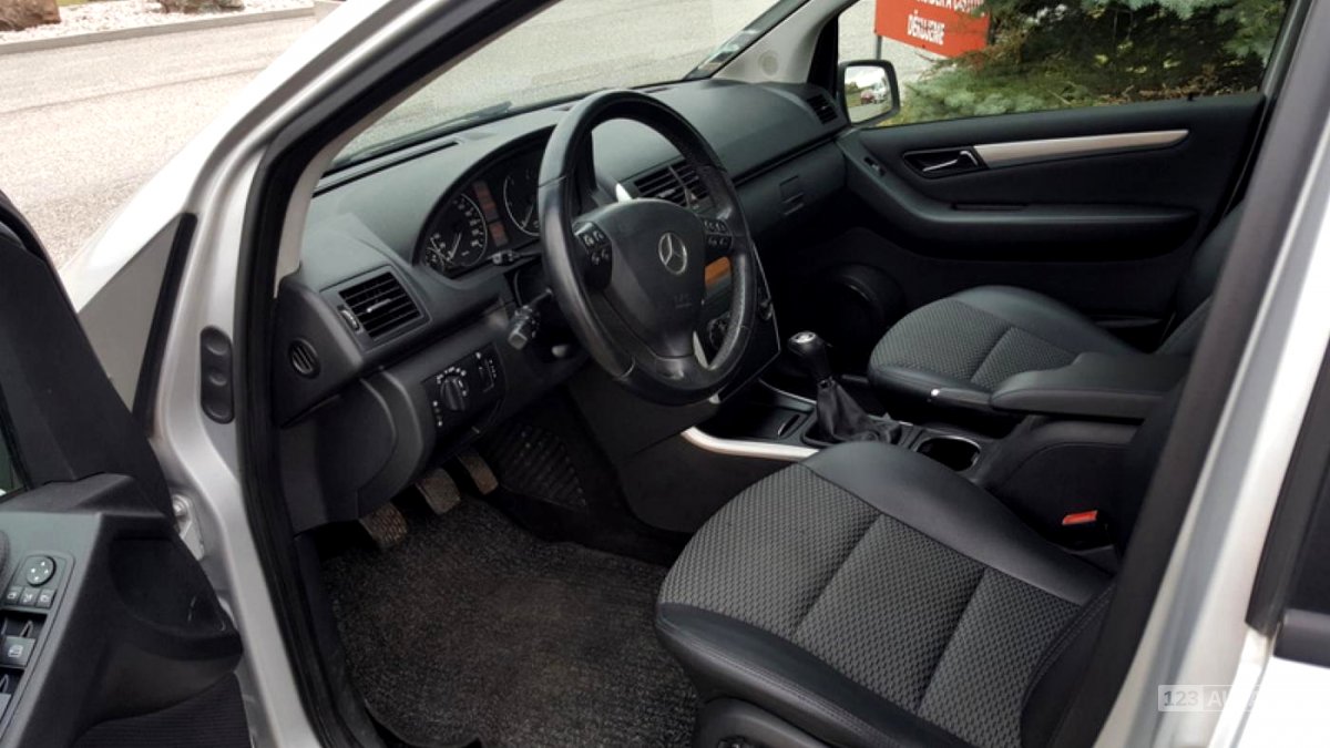 Mercedes-Benz 180 CDI, 0 - pohled č. 5