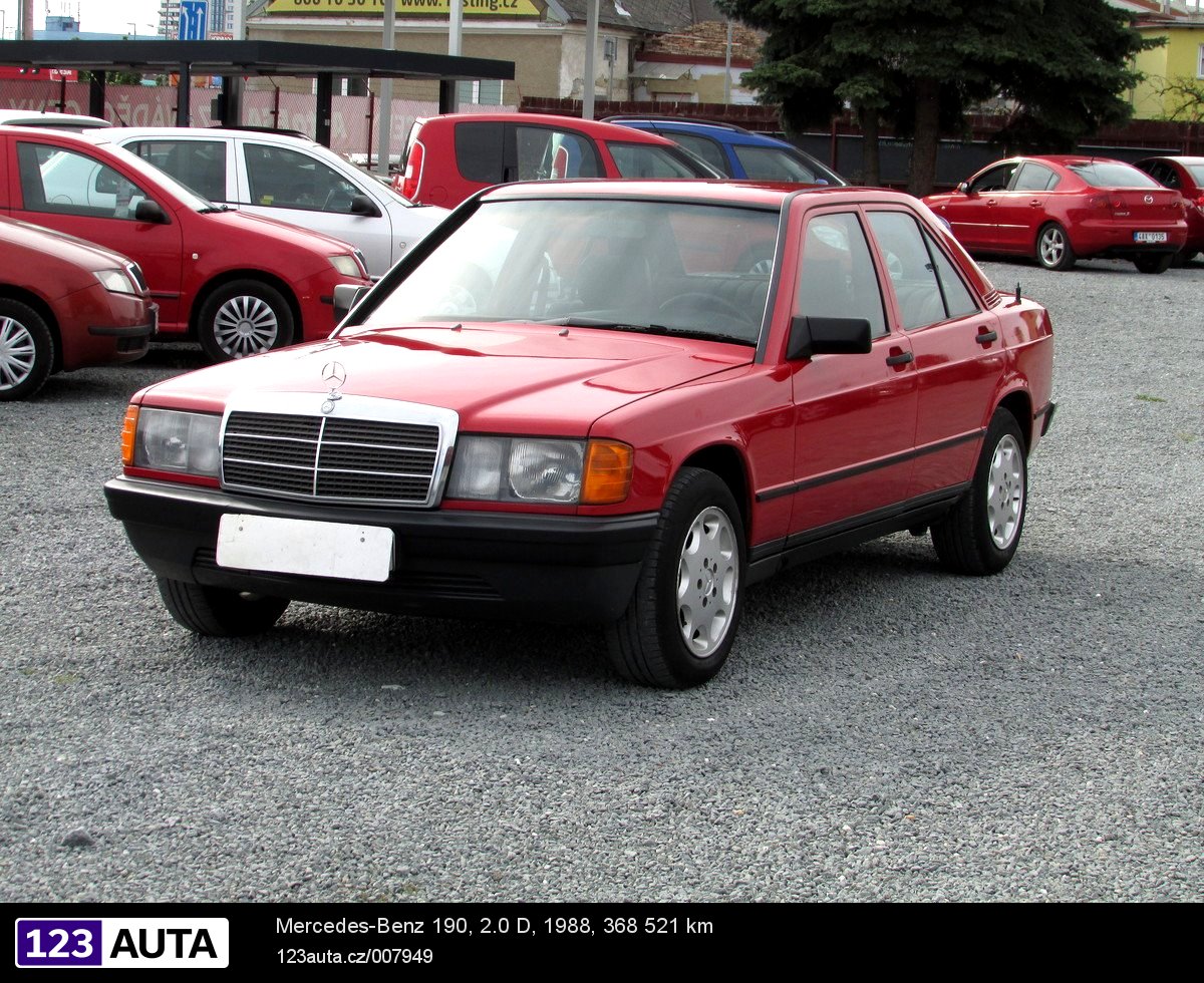 Mercedes-Benz 190, 1988 - pohled č. 3