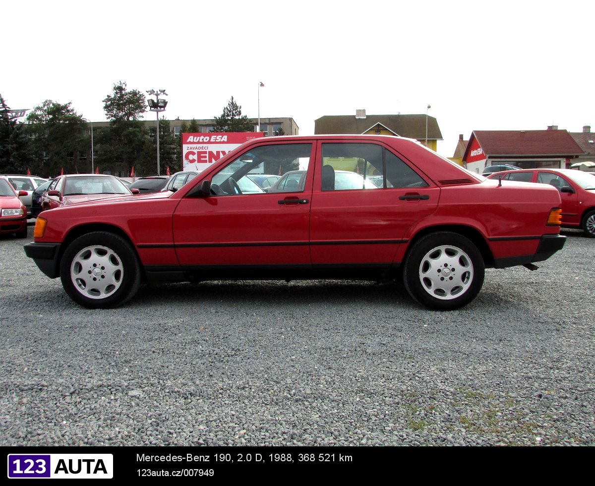 Mercedes-Benz 190, 1988 - pohled č. 8
