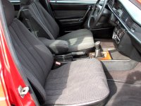 Mercedes-Benz 190, 1988 - pohled č. 16