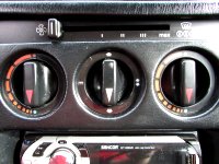 Mercedes-Benz 190, 1988 - pohled č. 18