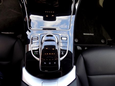 Mercedes-Benz GLC, 2015 - pohled č. 10