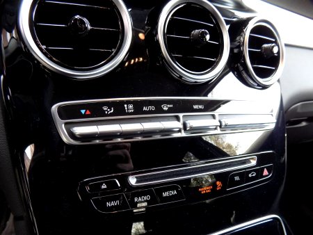 Mercedes-Benz GLC, 2015 - pohled č. 11